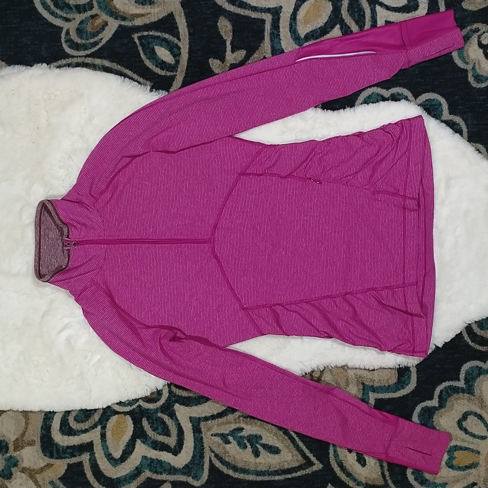 Lululemon pink long sleeve 1/2 zip athletic top sz 6